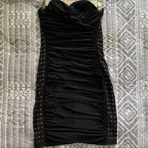 Black strapless bodycon dress